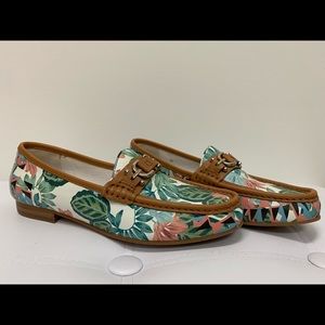 Donald J Pliner floral print dress loafer.